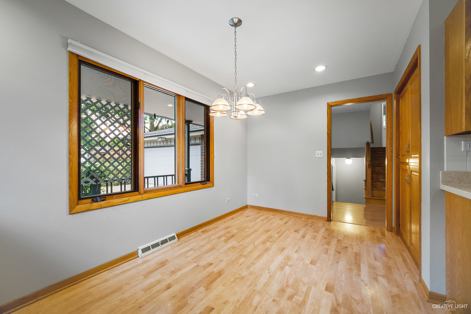S633 Grant Street Winfield, IL 60190 - Photo 7 of 36