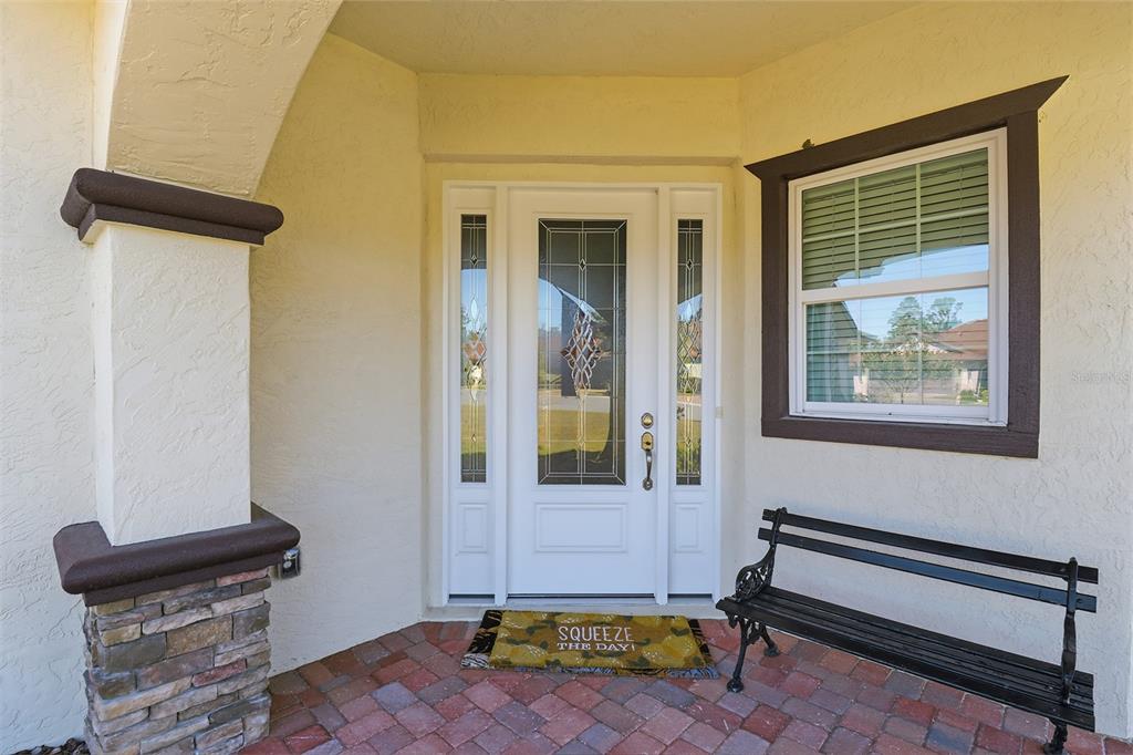 5470 West Hunter Run Lane Homosassa, FL 34446 - Photo 4 of 46 a living room with furniture and a window