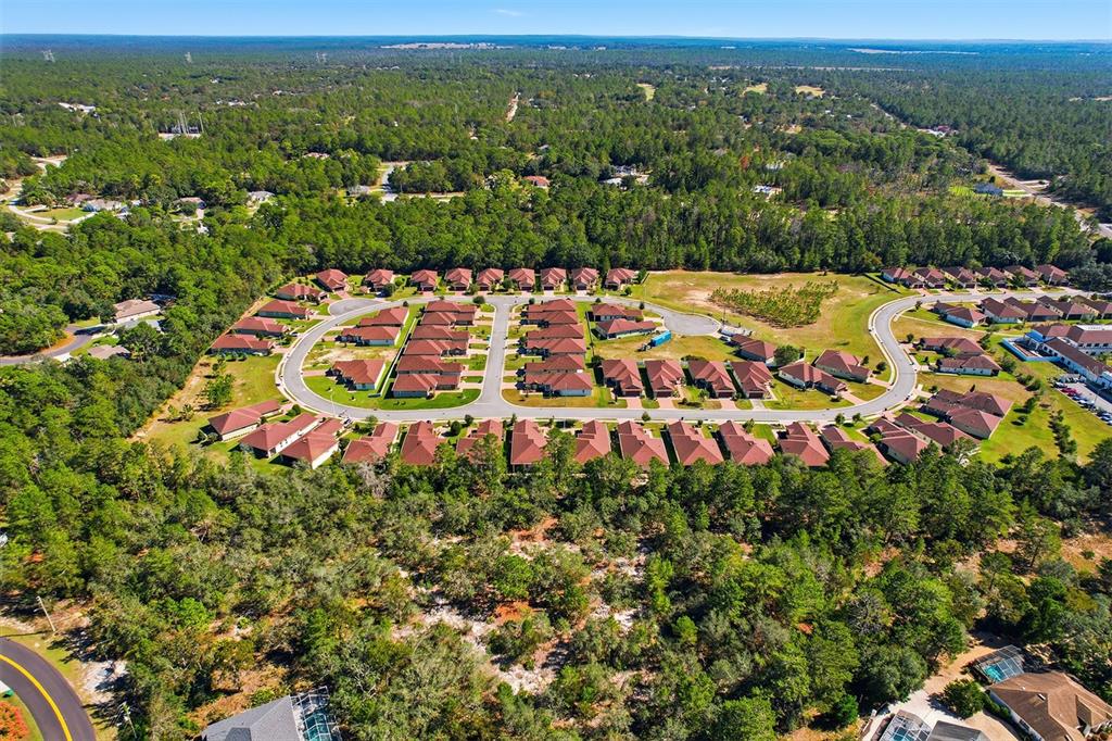 5470 West Hunter Run Lane Homosassa, FL 34446 - Photo 46 of 46 an aerial view of multiple house