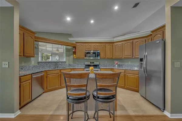 $675,000 | 15241 Shady Lane, Tavares, FL 32778