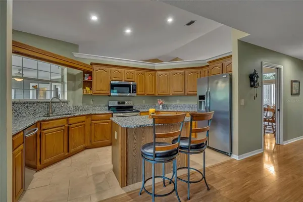 $675,000 | 15241 Shady Lane, Tavares, FL 32778