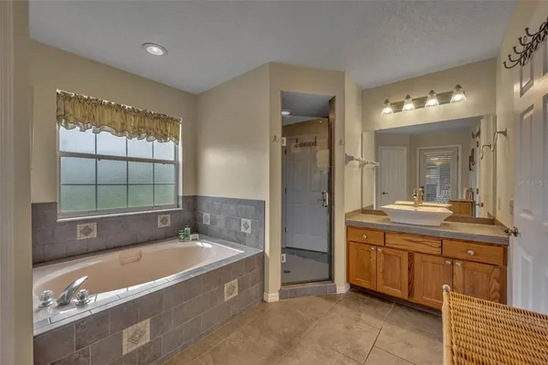 $675,000 | 15241 Shady Lane, Tavares, FL 32778