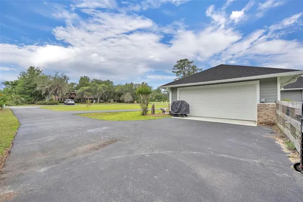 $675,000 | 15241 Shady Lane, Tavares, FL 32778