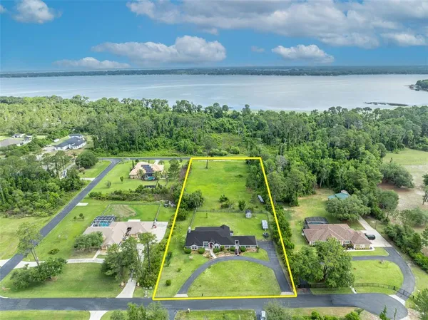 $675,000 | 15241 Shady Lane, Tavares, FL 32778