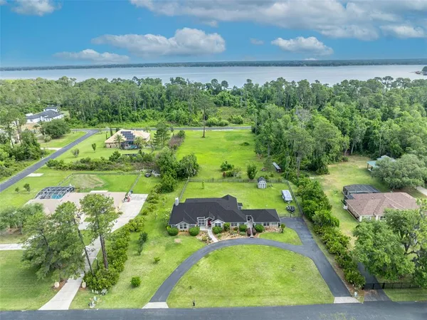 $675,000 | 15241 Shady Lane, Tavares, FL 32778