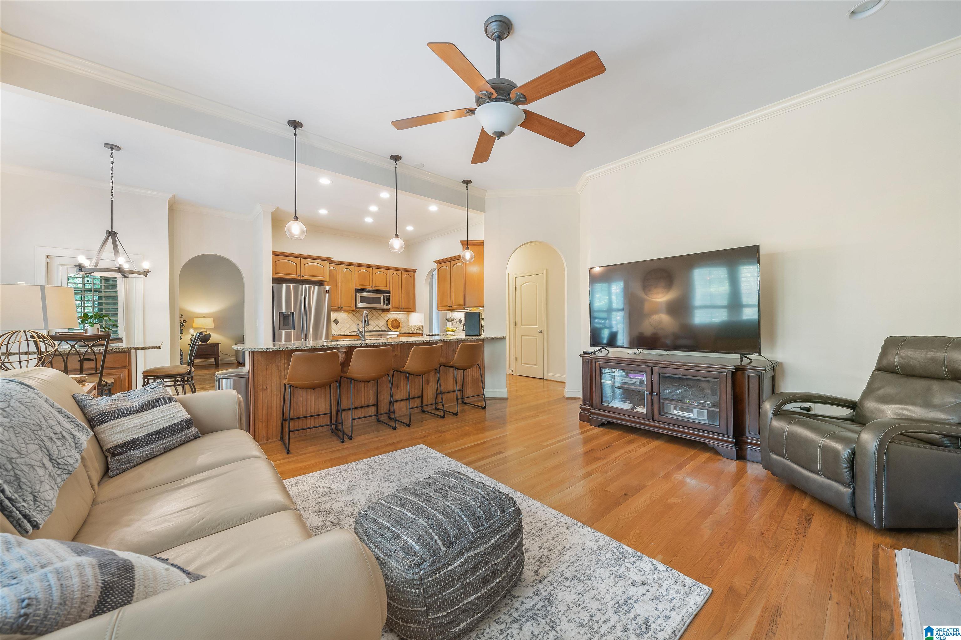 4194 South Shades Crest Road Birmingham, AL 35244 - Photo 14 of 38