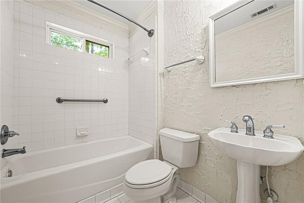 4696 Devonshire Road Atlanta, GA 30338 - Photo 25 of 43
