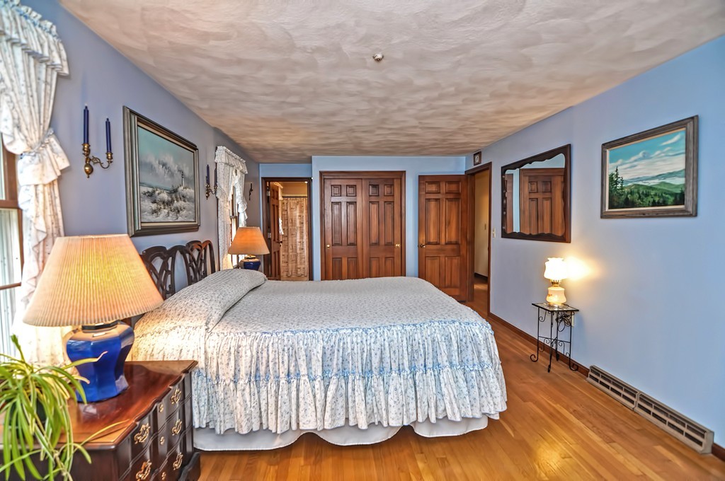 35 Teresa Road Hopkinton, MA 01748 - Photo 13 of 27 Gallery Image 13