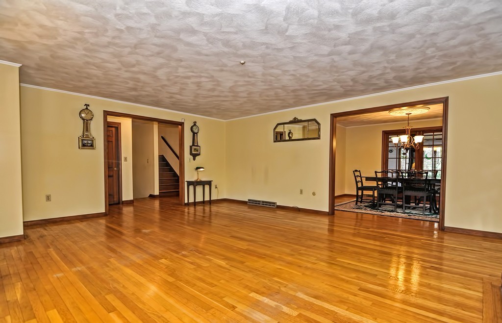 35 Teresa Road Hopkinton, MA 01748 - Photo 6 of 27 Gallery Image 6