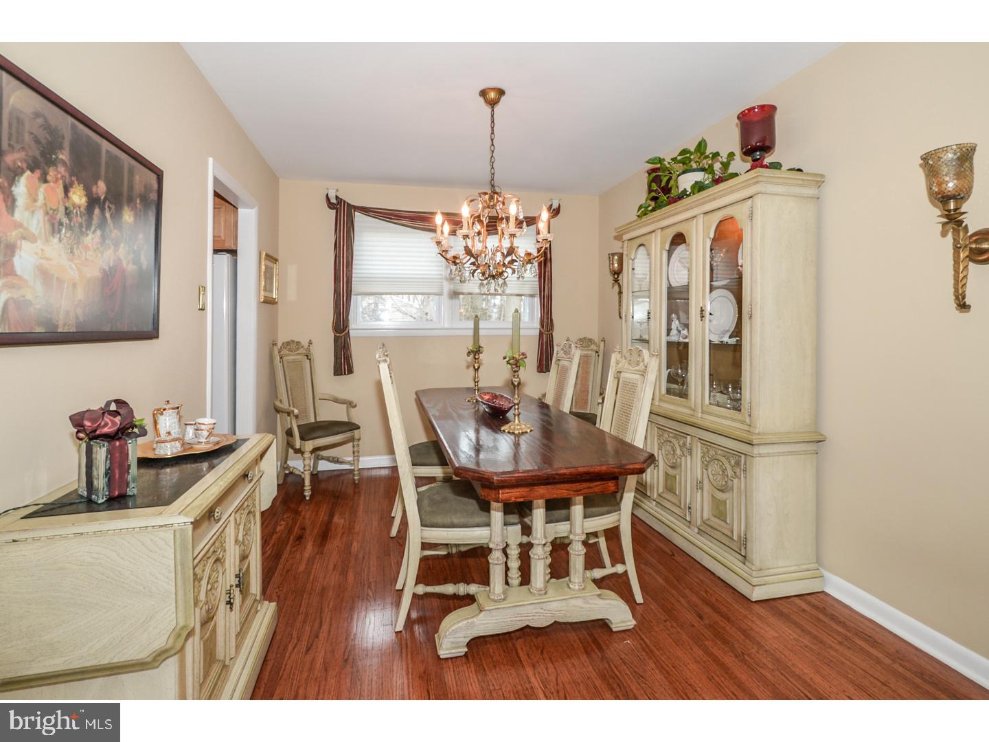 13420 Stevens Road Philadelphia, PA 19116 - Photo 8 of 25 Dining Room