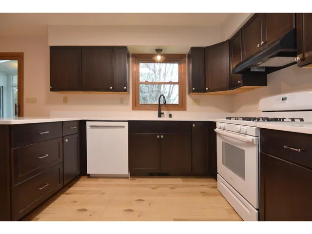 $469,900 | 803 Centennial Parkway, Waunakee, WI 53597