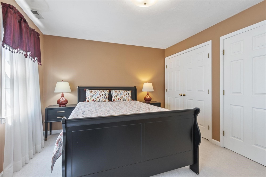 218 Stearns Road Marlborough, MA 01752 - Photo 14 of 30