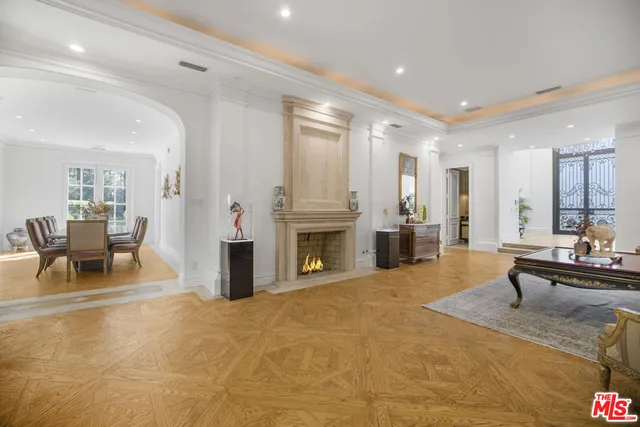 $40,000 | 9742 Wendover Drive, Beverly Hills, CA 90210