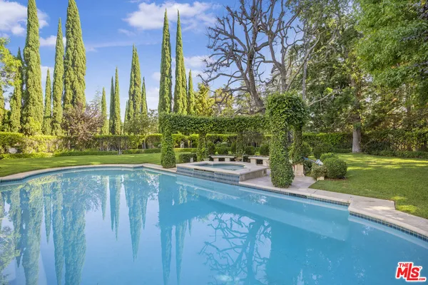 $40,000 | 9742 Wendover Drive, Beverly Hills, CA 90210