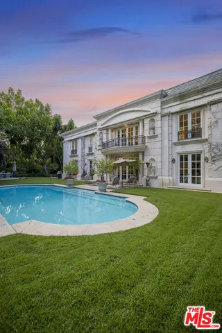 $40,000 | 9742 Wendover Drive, Beverly Hills, CA 90210