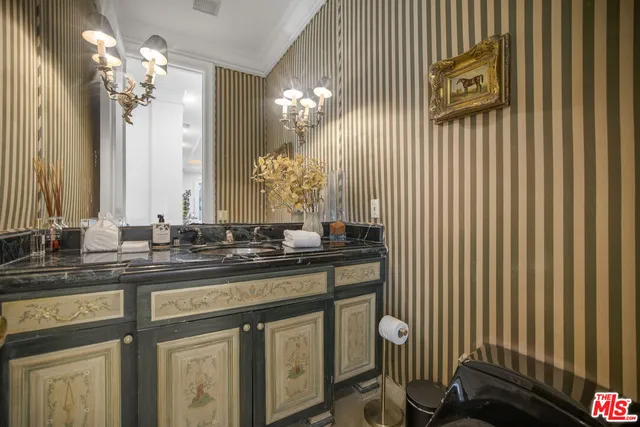 $40,000 | 9742 Wendover Drive, Beverly Hills, CA 90210