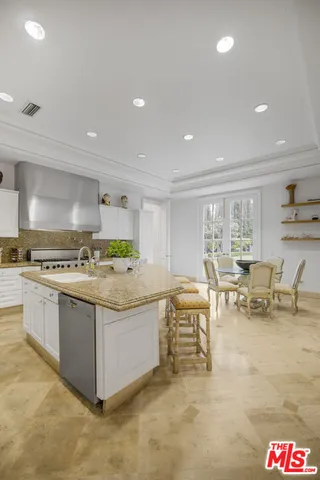 $40,000 | 9742 Wendover Drive, Beverly Hills, CA 90210