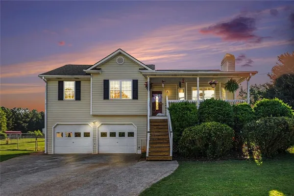 $315,000 | 302 Fairview Lane, Dallas, GA 30157