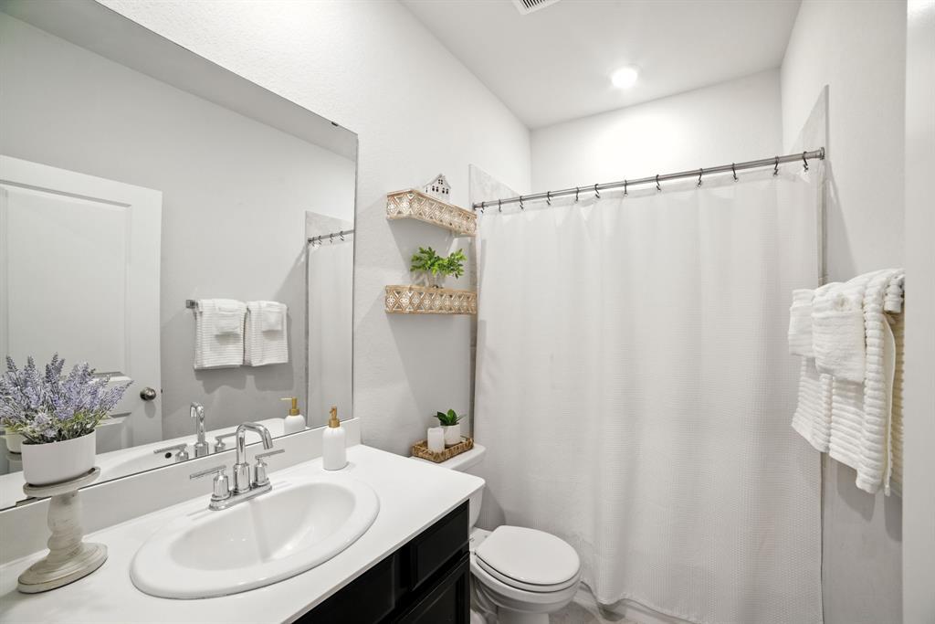 324 Mountain Valley Street Georgetown, TX 78628 - Photo 27 of 37