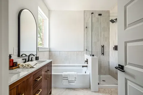 $425,000 | 1516 Natural Bridge Lane, Pflugerville, TX 78660