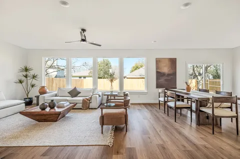 $425,000 | 1516 Natural Bridge Lane, Pflugerville, TX 78660