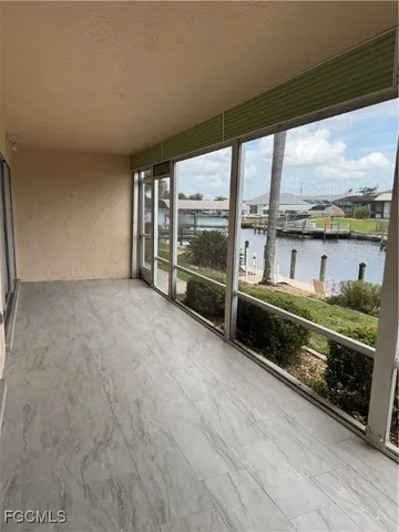 $260,000 | 4543 Southeast 6th Place, Unit 1D, Cape Coral, FL 33904