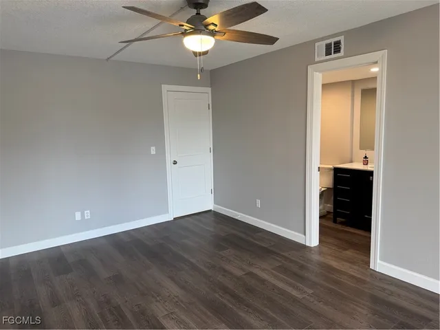 $260,000 | 4543 Southeast 6th Place, Unit 1D, Cape Coral, FL 33904