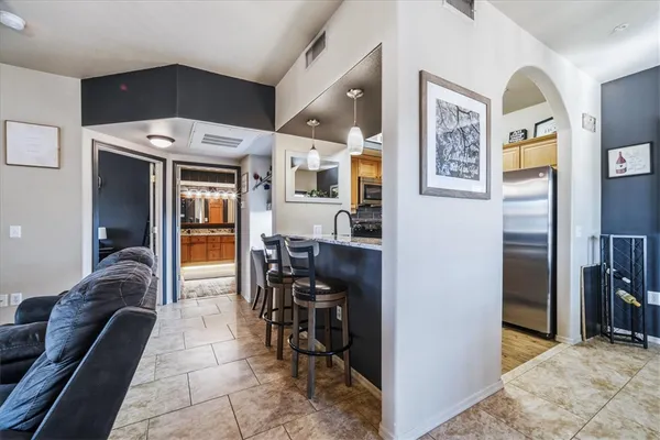 $228,000 | 2212 North Kiowa Boulevard, Unit 113, Lake Havasu City, AZ 86403