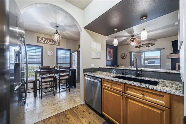 $228,000 | 2212 North Kiowa Boulevard, Unit 113, Lake Havasu City, AZ 86403