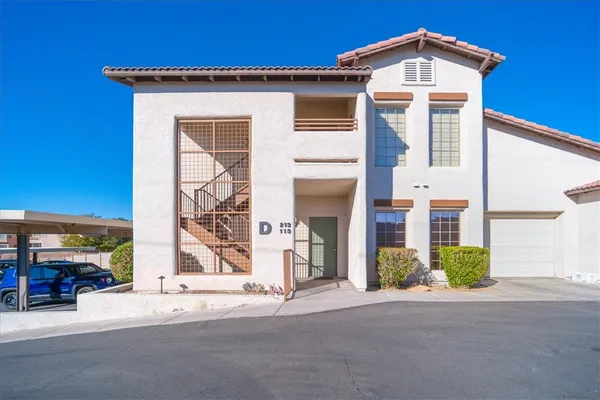 $228,000 | 2212 North Kiowa Boulevard, Unit 113, Lake Havasu City, AZ 86403