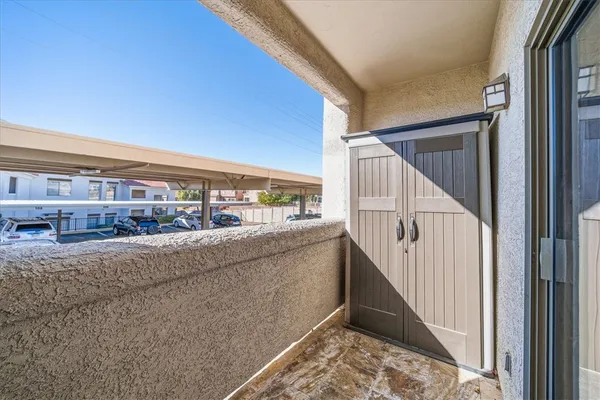 $228,000 | 2212 North Kiowa Boulevard, Unit 113, Lake Havasu City, AZ 86403