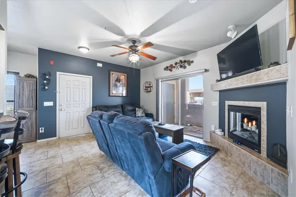 $228,000 | 2212 North Kiowa Boulevard, Unit 113, Lake Havasu City, AZ 86403
