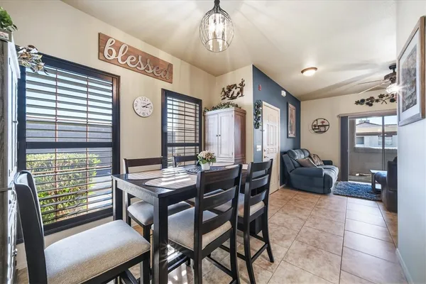 $228,000 | 2212 North Kiowa Boulevard, Unit 113, Lake Havasu City, AZ 86403