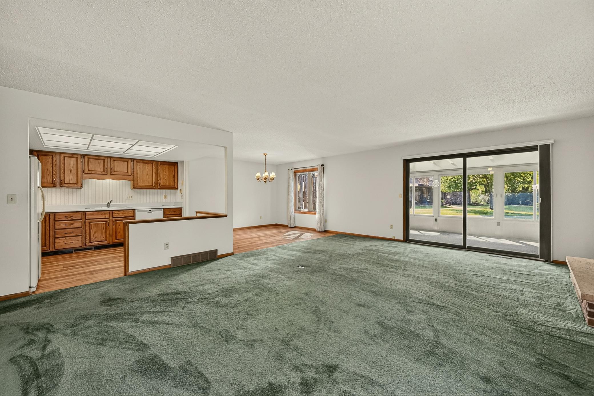 2241 Baihly Lane Southwest Rochester, MN 55902 - Photo 11 of 33 Gallery Image 11