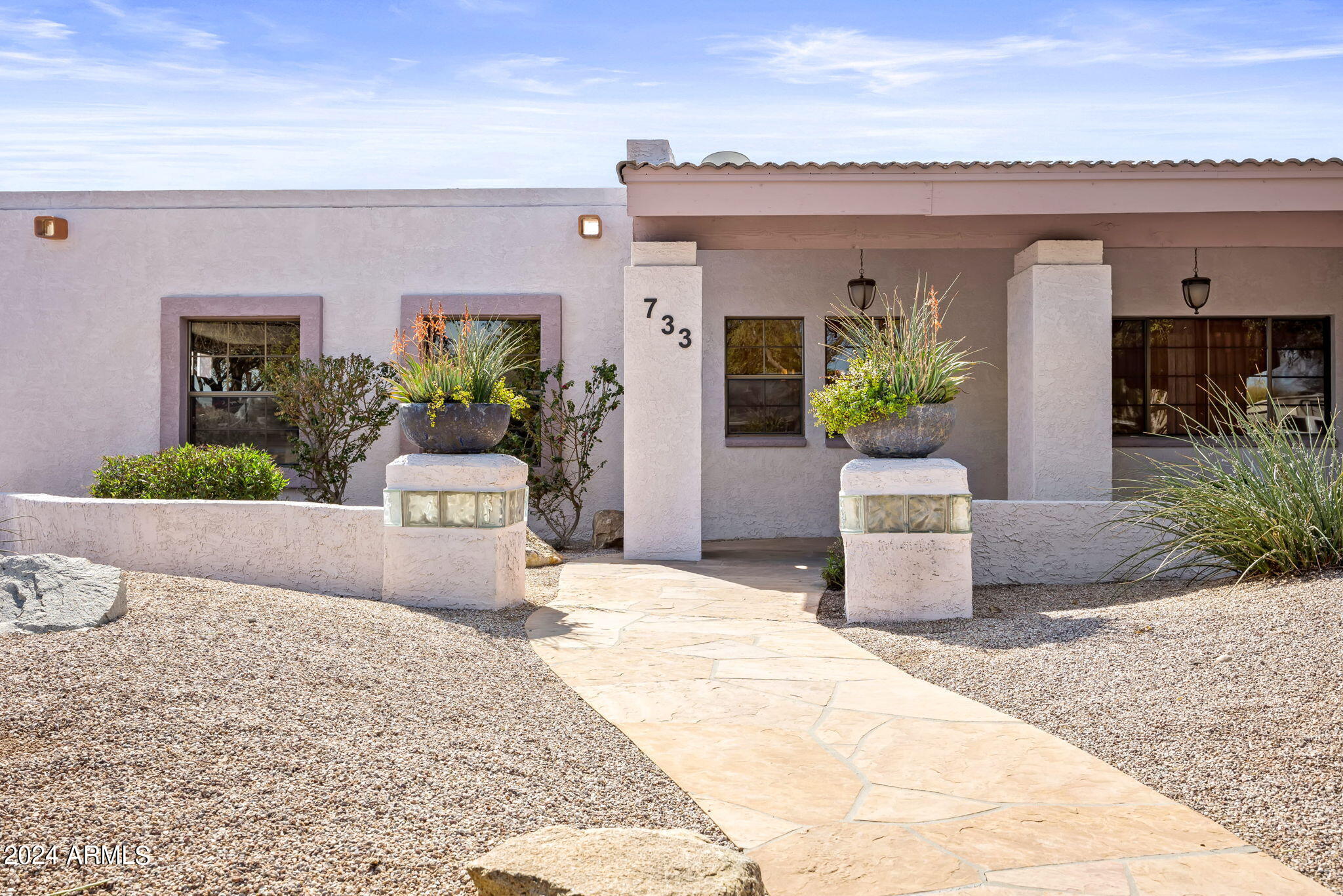 733 East Redfield Road Gilbert, AZ 85234 - Photo 4 of 37 733ERedfieldRd-Gilbert-AZ-4