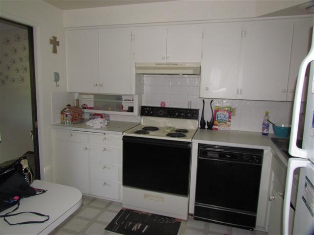 9923 North Waikiki Road Spokane, WA 99218 - Photo 5 of 9