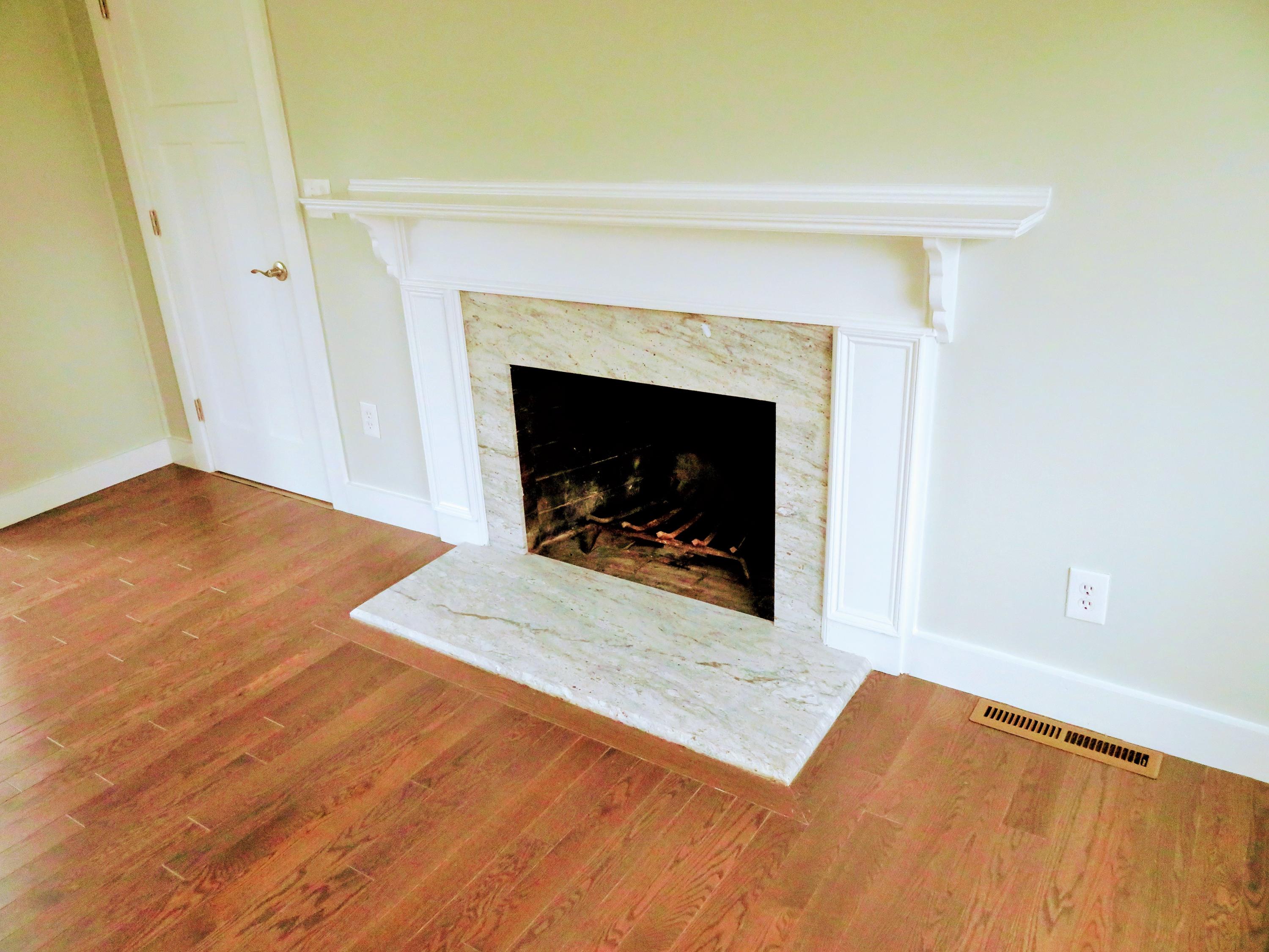 306 Oak Neck Road Hyannis, MA 02601 - Photo 4 of 25 IMG_0623