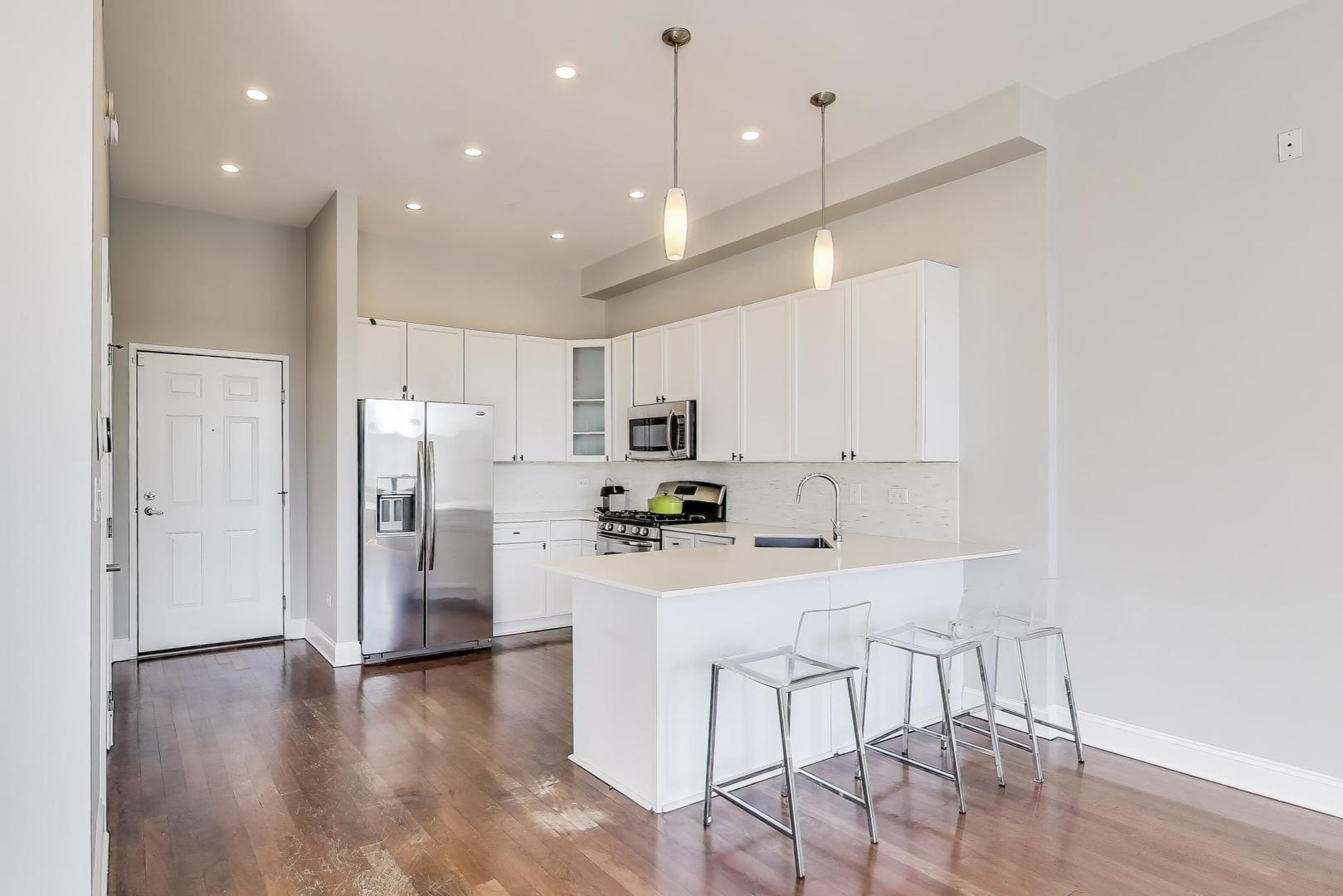 1301 West Washington Boulevard, Unit 604 Chicago, IL 60607 - Photo 9 of 24