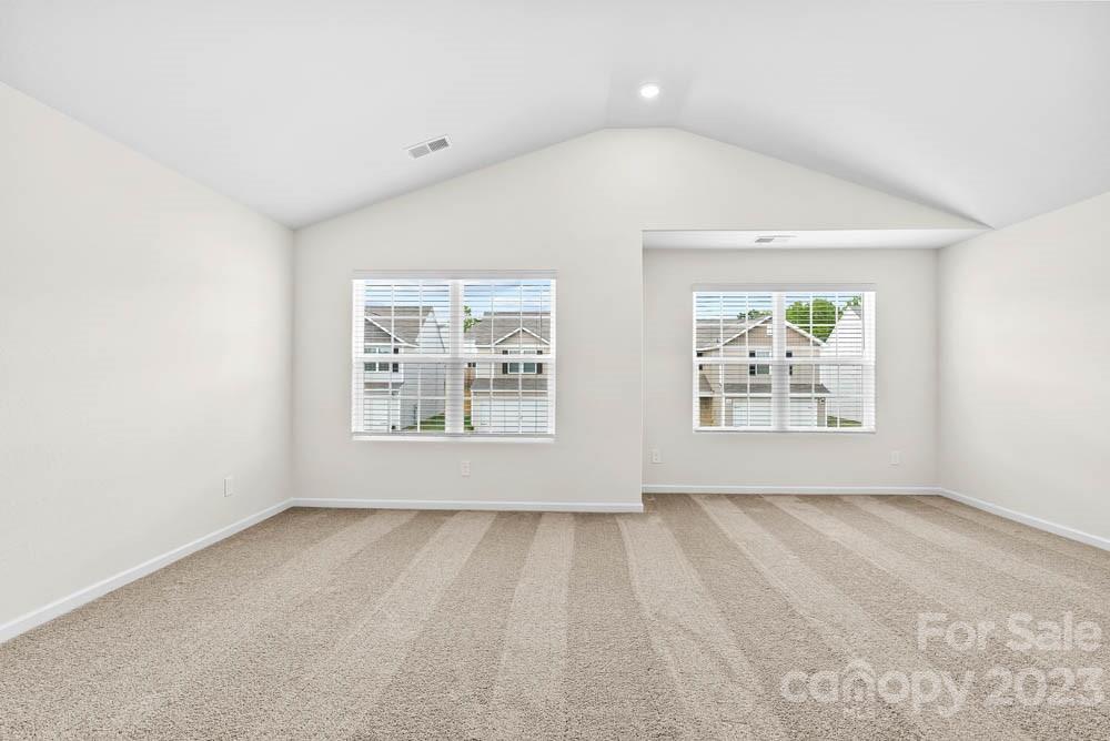 1624 Nia Road Charlotte, NC 28215 - Photo 11 of 18 Gallery Image 11
