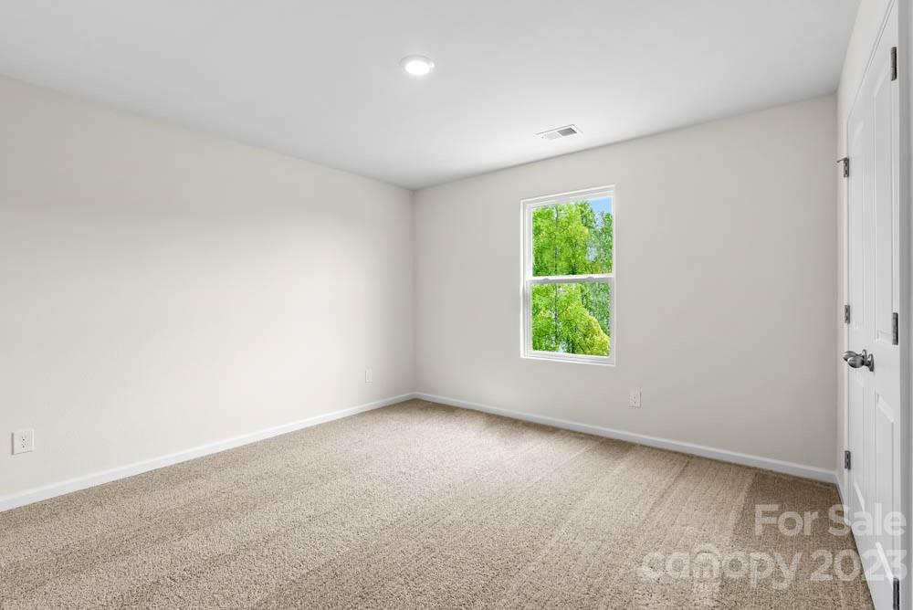 1624 Nia Road Charlotte, NC 28215 - Photo 15 of 18 Gallery Image 15