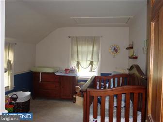 423 Paper Mill Road Oreland, PA 19075 - Photo 6 of 7 Bedroom 2