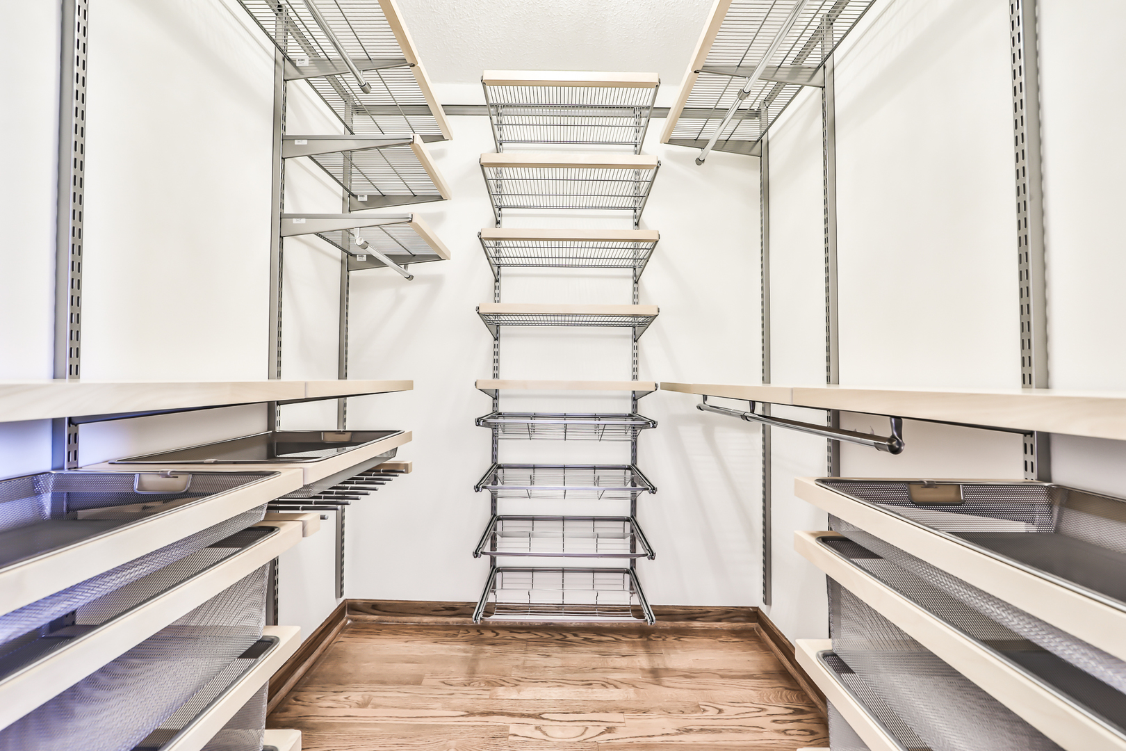 360 East Randolph Street, Unit 4206 Chicago, IL 60601 - Photo 18 of 30