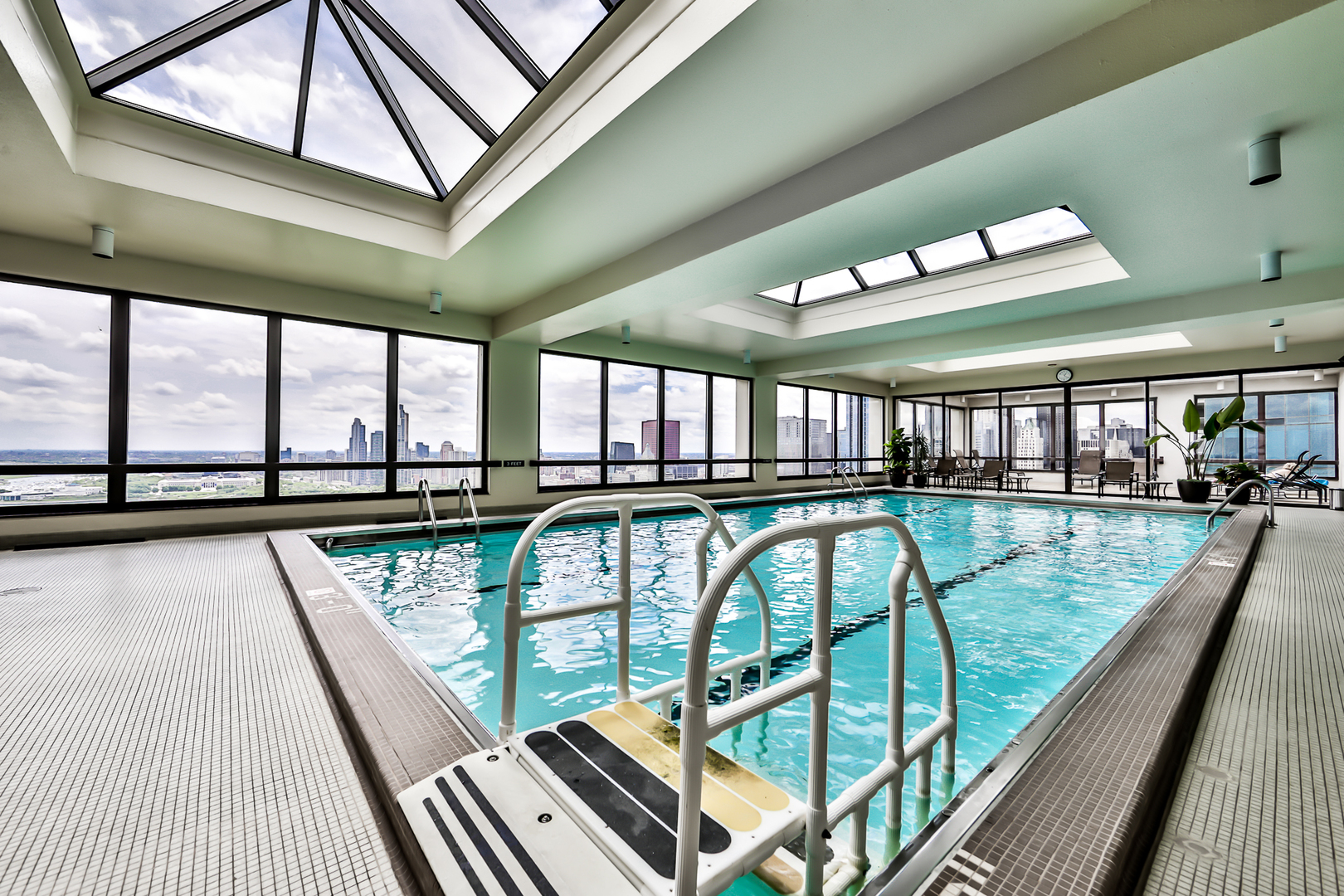 360 East Randolph Street, Unit 4206 Chicago, IL 60601 - Photo 22 of 30