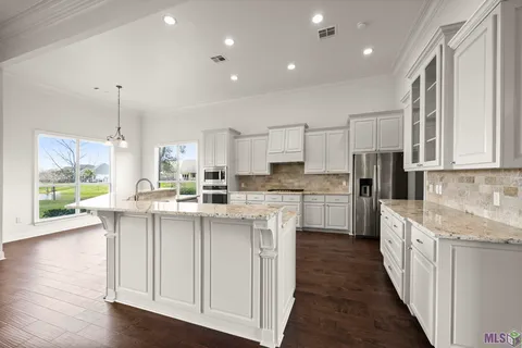 $620,000 | 17702 Shady Path Court, Baton Rouge, LA 70816
