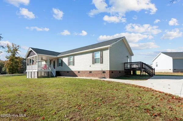 $305,000 | 415 Pineridge Road, Roanoke Rapids, NC 27870