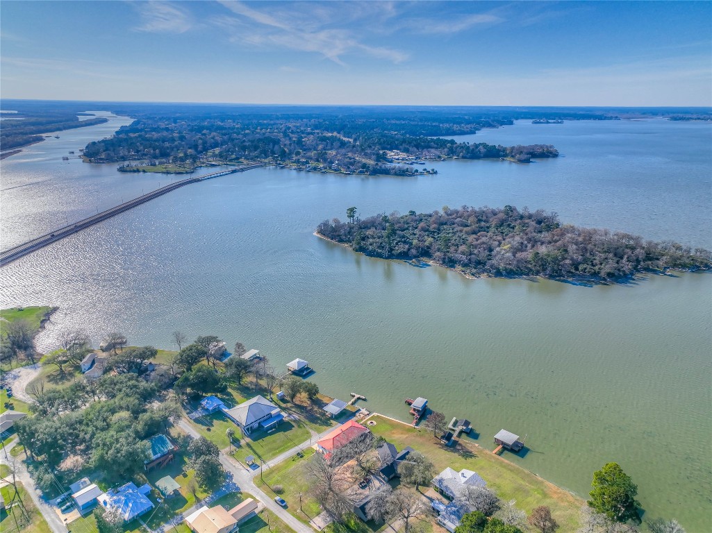 226 Sandy Drive Trinity, TX 75862 - Photo 3 of 39