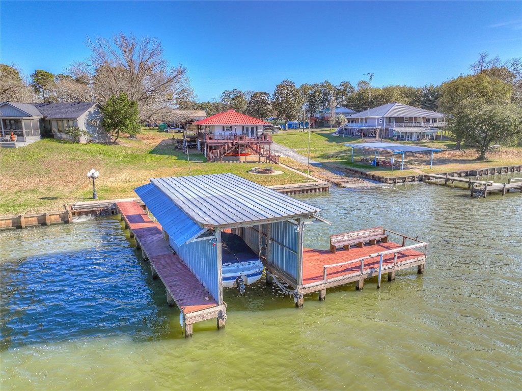 226 Sandy Drive Trinity, TX 75862 - Photo 4 of 39