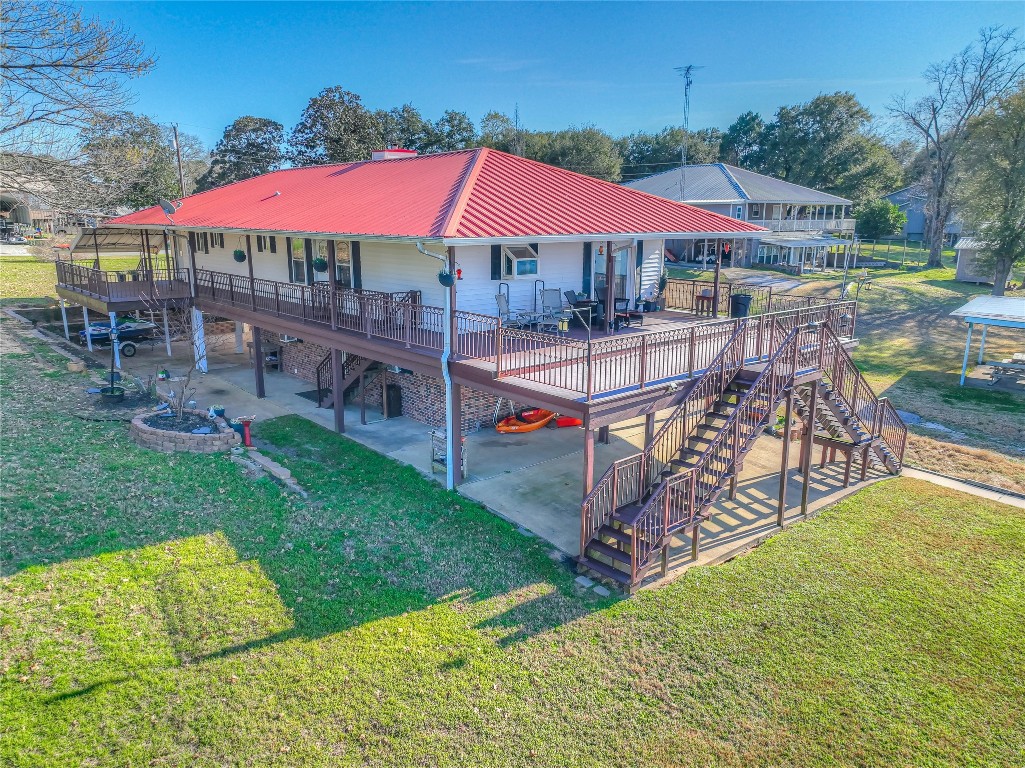 226 Sandy Drive Trinity, TX 75862 - Photo 5 of 39