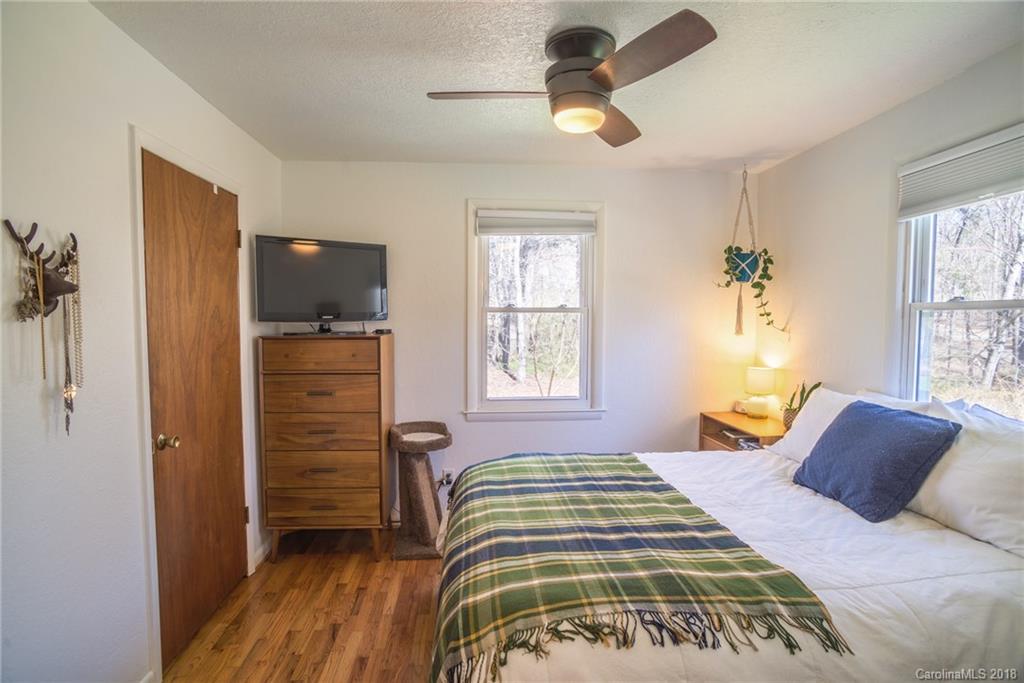 758 Concord Road Fletcher, NC 28732 - Photo 5 of 14 Gallery Image 5