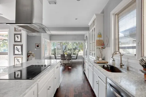 $5,400 | 1443 Sugar Creek Boulevard, Sugar Land, TX 77478